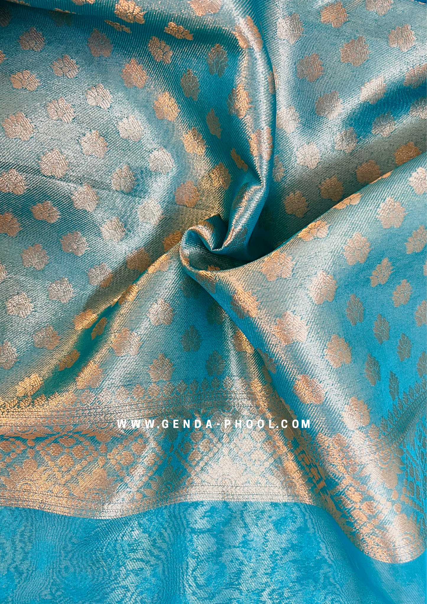 Organza Saree with Zari Work and Grand Pallu