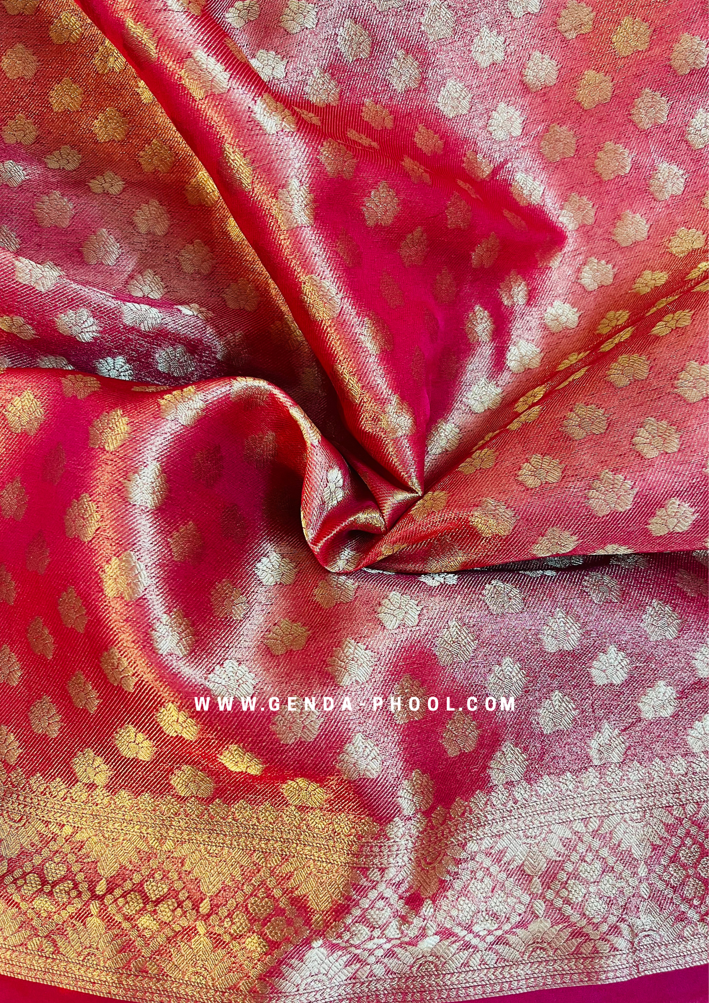 Organza Saree with Zari Work and Grand Pallu