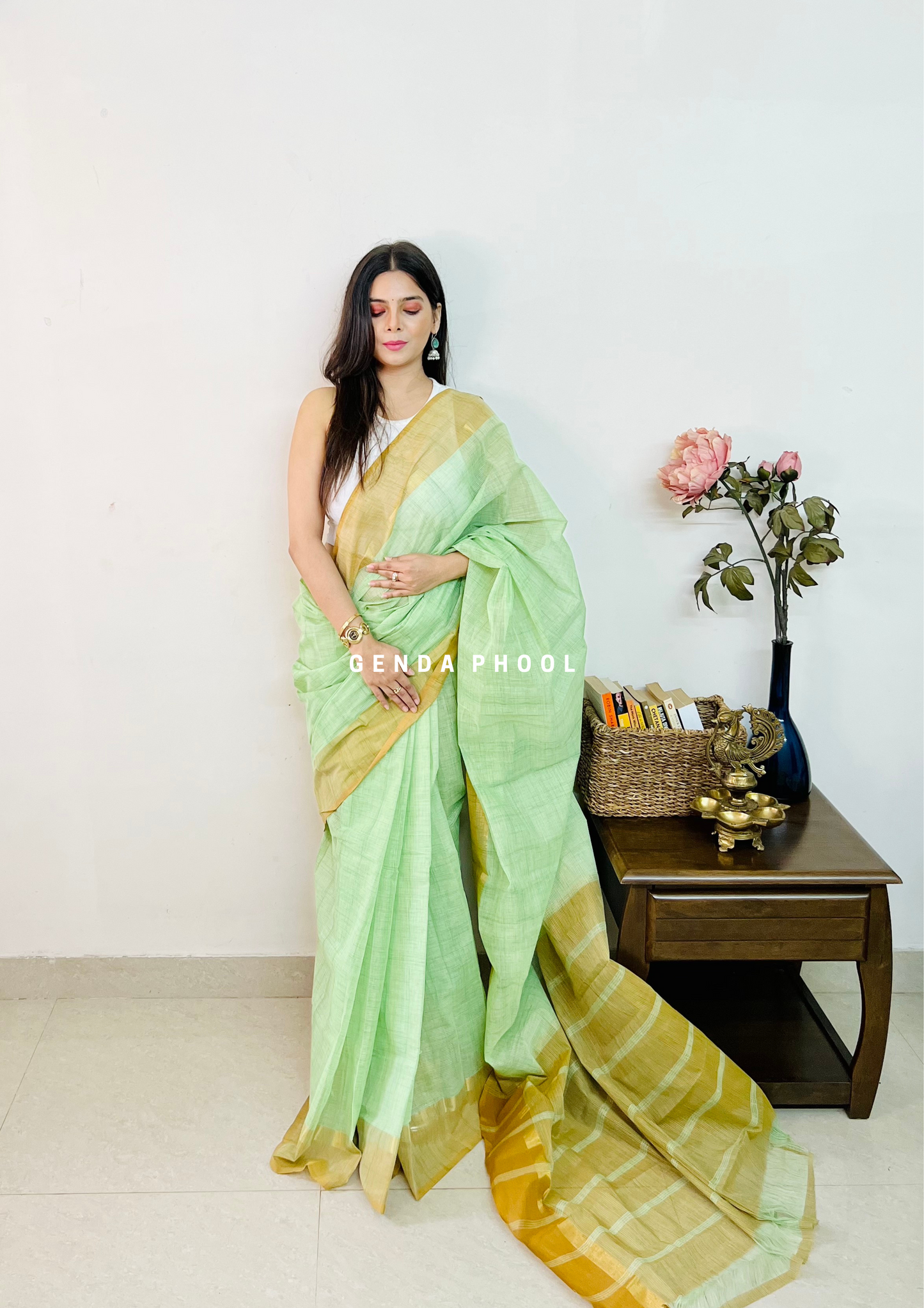 Handloom Kanchi Cotton Zari Border Saree