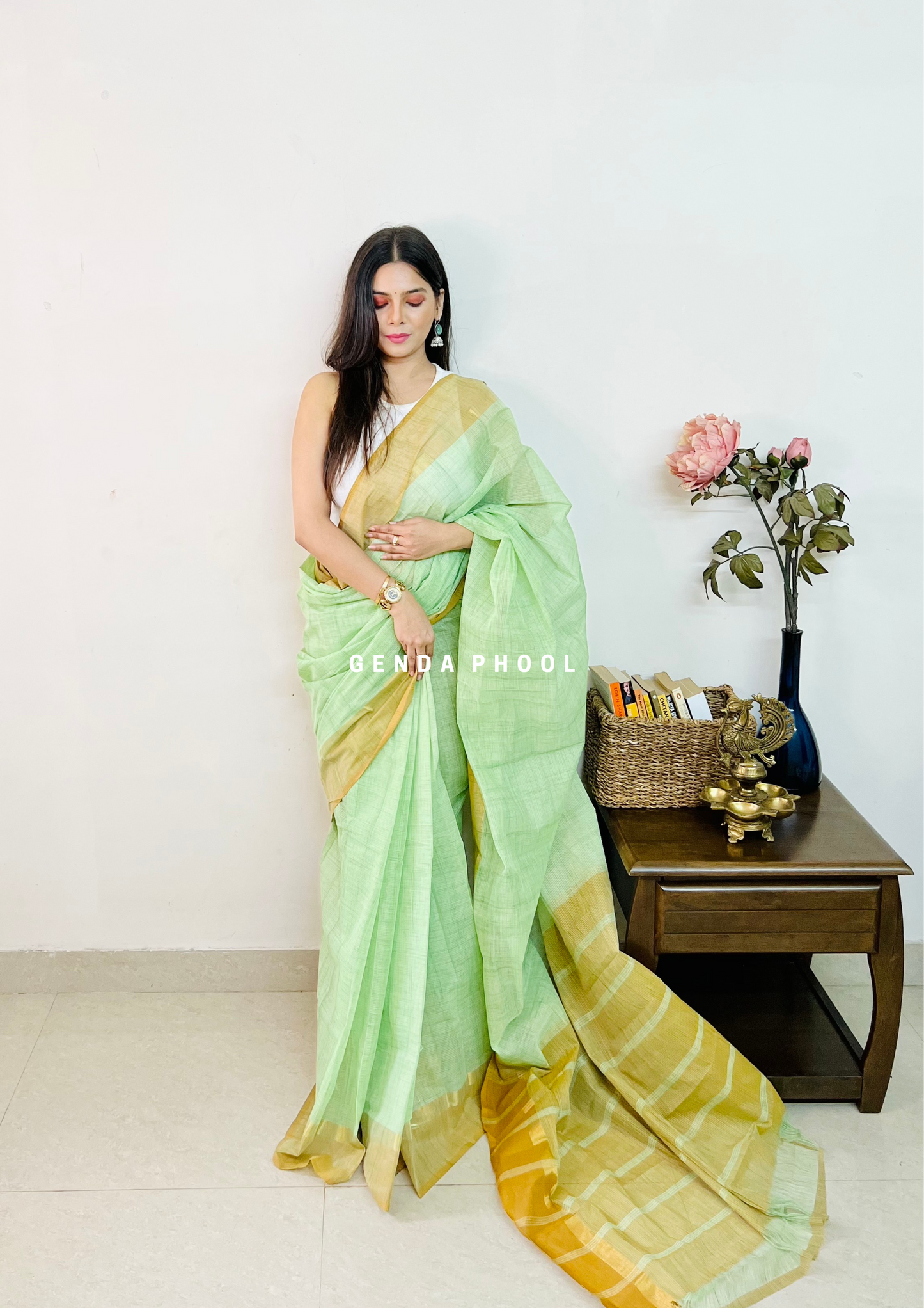 Handloom Kanchi Cotton Zari Border Saree