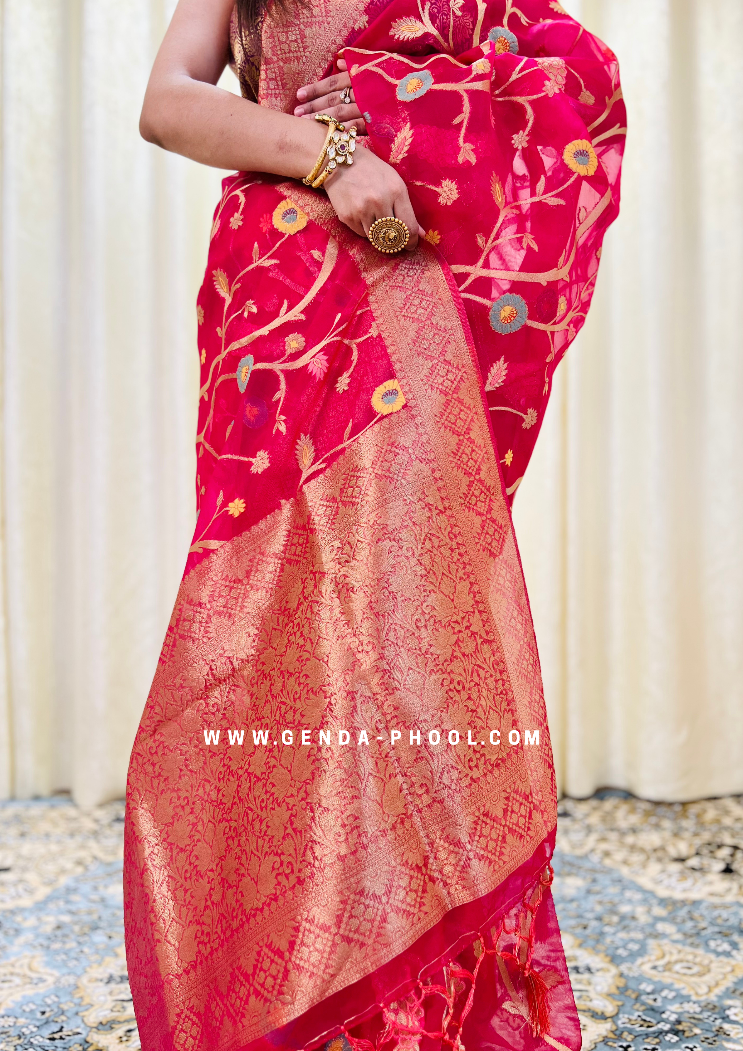 Woven Organza Saree in Maroon : SSF21613