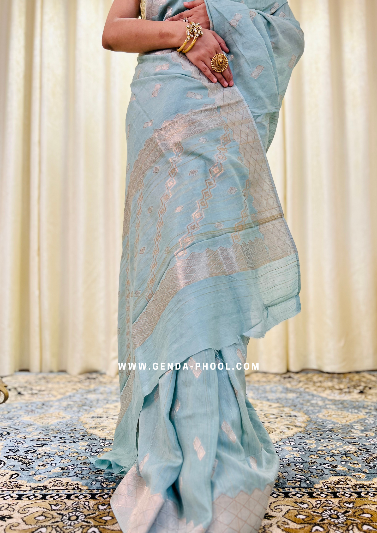 Pastel Silk Cotton Saree with Woven Zari Work