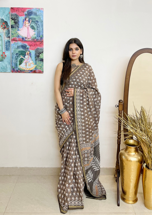 Dabu Hand-Block Chanderi Cotton Silk Saree with Zari Border